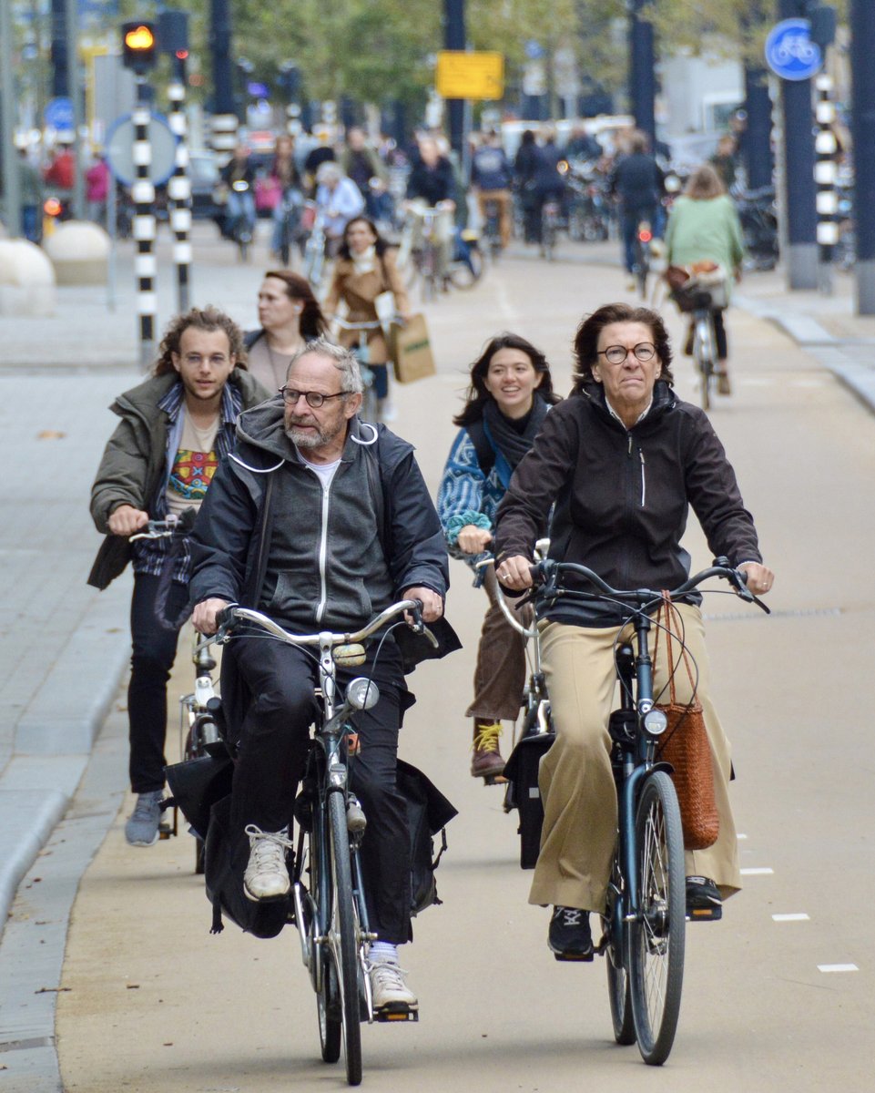 Cycling_Embassy's tweet photo. A new study reveals people from the Netherlands are the most physically active on earth; getting 12.8 hours of exercise per week.

While gyms and sports clubs are a contributing factor, the average Dutch person also cycles about 1,098 kilometers per year.

https://t.co/amdpkjw9Ut https://t.co/f1rpVSu4gw