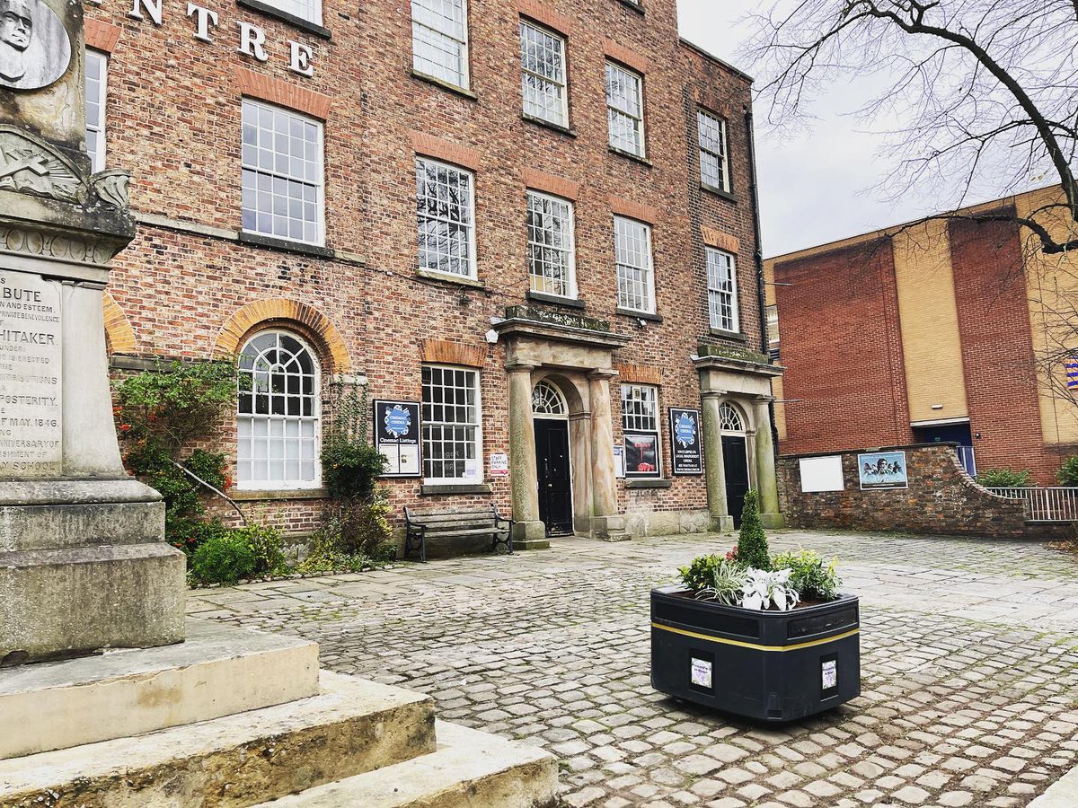 MaccRanger's tweet photo. The ranger team have installed two new planters outside the Heritage centre.  We think they look amazing. #macclesfield #lovewhereyoulive https://t.co/KsLqxQuHQO