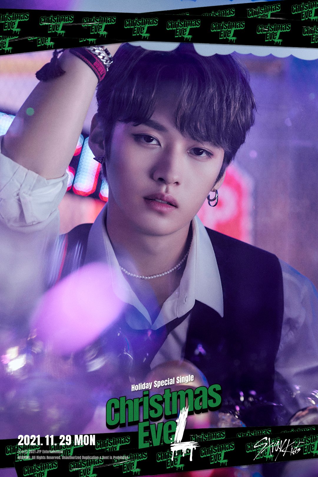 Stray Kids on X: 