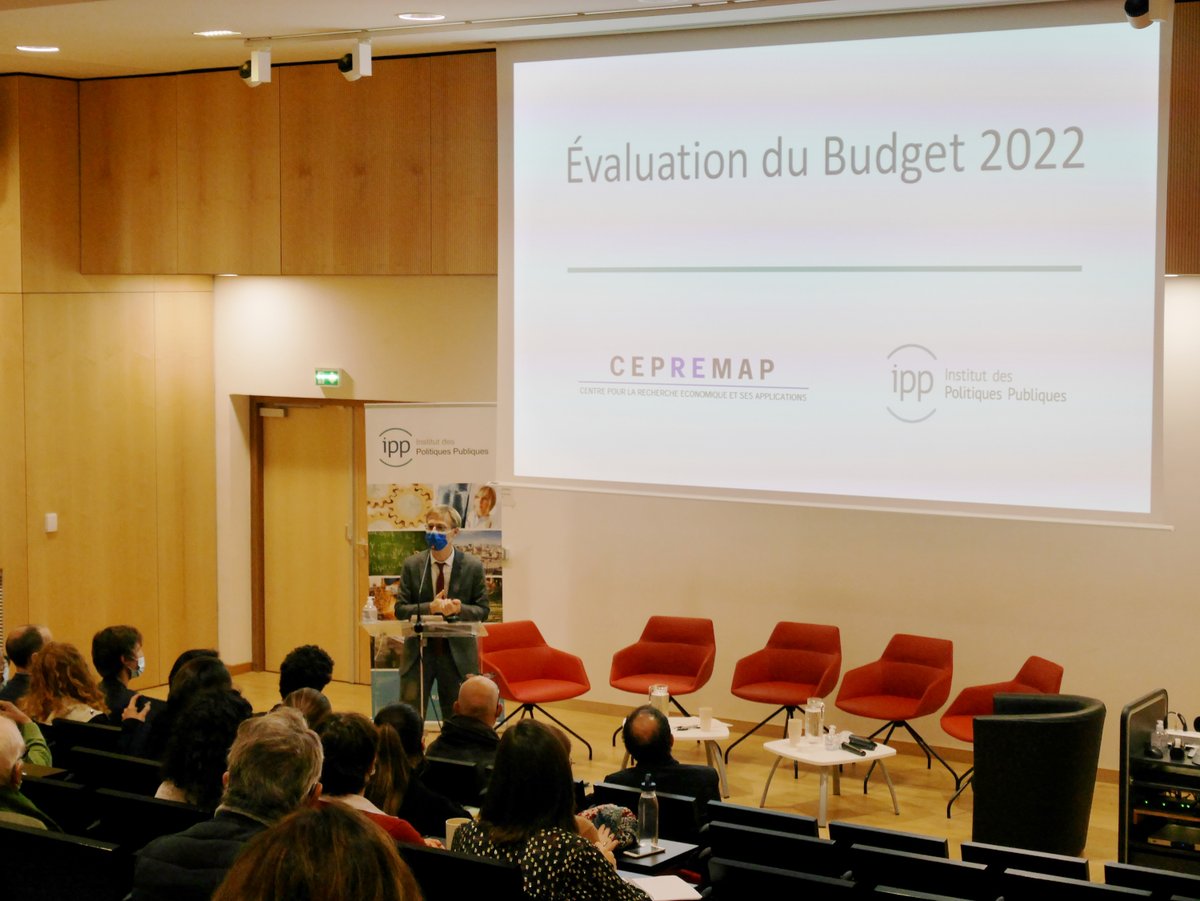 IPPinfo's tweet photo. 📢 Lancement de la grande conférence sur l’évaluation du #Budget2022 en ligne et à PSE !
Découvrez l’ensemble des résultats présentés et suivez la conférence en direct sur https://t.co/732ua4wwdf et https://t.co/HgCWAnIW4M https://t.co/LwfWZEpvbW