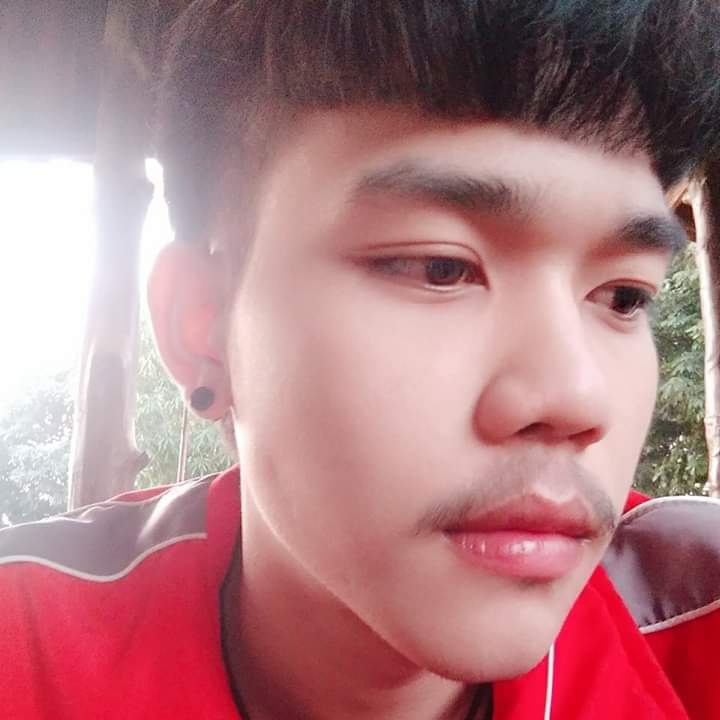 น่าตาไม่ดีมั้งเลยไม่มีใครทัก เงียบเหงาจัง