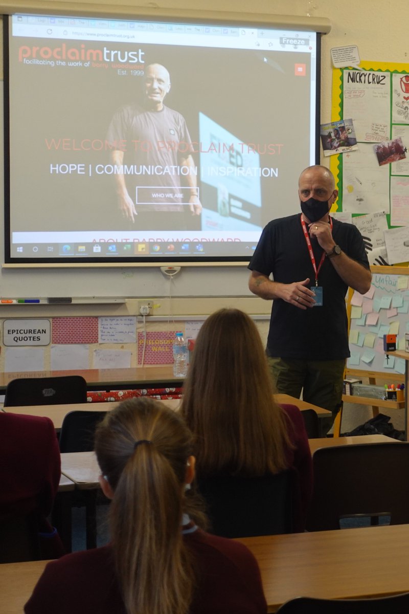 HC_Scotland's tweet photo. Our Higher RMPS class welcomed 2 inspirational speakers, who shared how God can change lives. #HamiltonReligiousStudies

Stuart Patterson and Barry Woodward are former drug addicts who now work with drug users and in prisons, sharing a message of Hope.  #HamiltonReflection https://t.co/7zyF4dkhkS