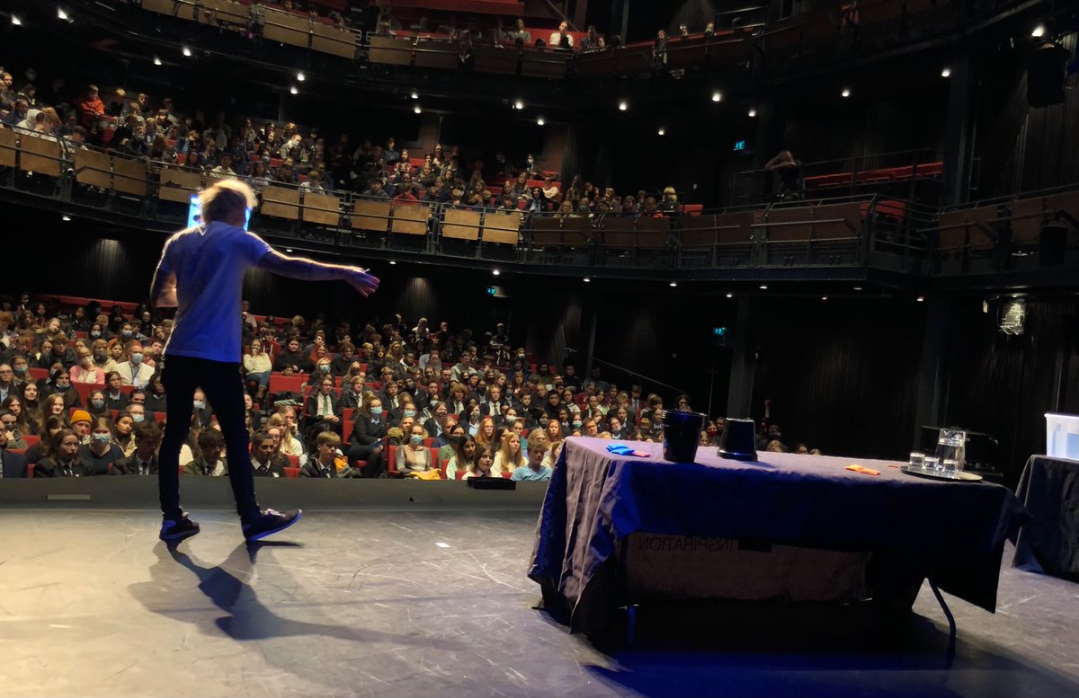 MathsInspiratn's tweet photo. Nothing beats the thrill of performing to a theatre audience - here’s  @tomrocksmaths this morning in our show at @storyhouselive in Chester https://t.co/lxf6ynugmN