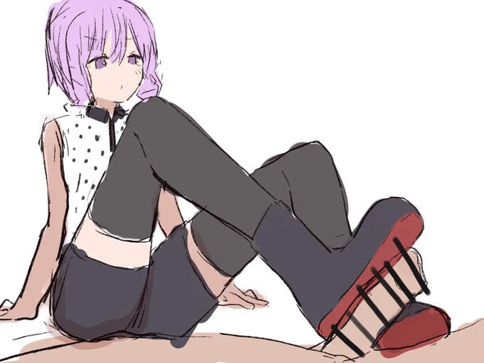 とてもとても雑な次のラフ
生存報告もかねて 