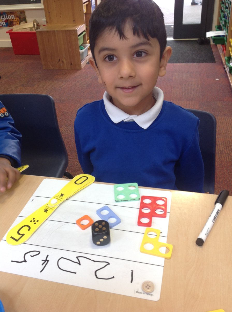 gfprimarycov's tweet photo. Reception are learning all about the value of different numbers this week. Have a look at how amazing they have done so far! #GFYR #GFMaths #AmazingMathematicians https://t.co/dEjYRtjgPP