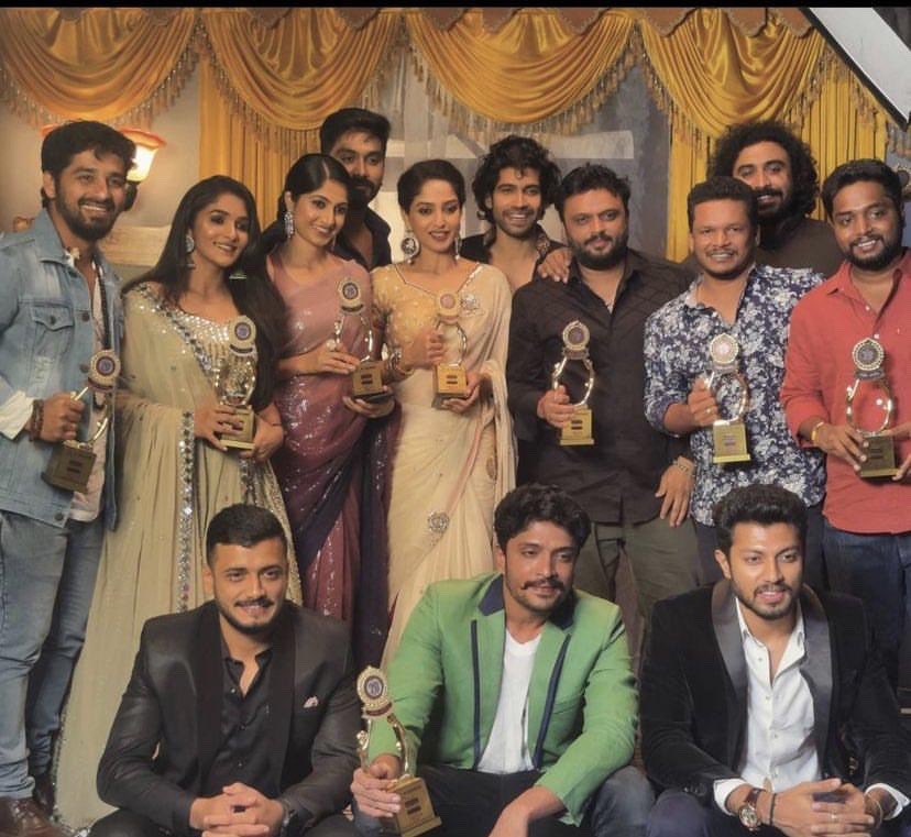 divya_uruduga's tweet photo. I would like to thank my Director @isandeepjanardan and my co-stars @rohithbp @purvii.joshi and the whole team😀

And my Family  friends Avi for the constant support and having my back! ♥️And a special Mention to all my Fans supporters and well wishers ♥️you pretty hearts😘 https://t.co/qKP0kjEaRx