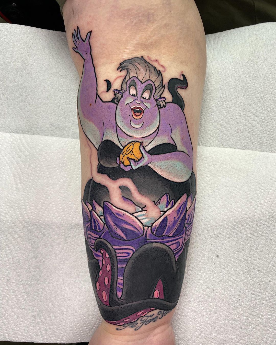 MagnumTattooSupplies on Twitter: "Life's full of tough choices, isn't it? Ursula  tattoo from Jordan Baker made with #magnumtattoosupplies 🙌🏼 . . #tattoos  #tattooartist #tattooart #disney #disneytattoo #littlemermaid #ursula  #littlemermaidtattoo ...