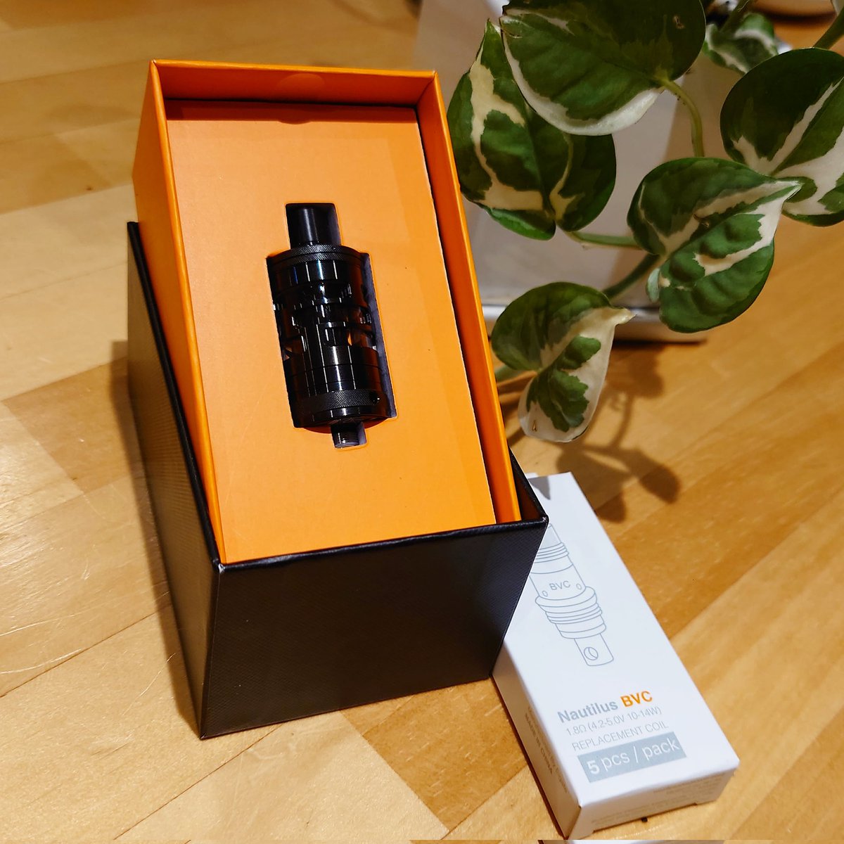 aspire製品
やっと入荷しました。
.
.
.
.
.
.
.
#aspire #nautilus #nautilusgt
#aspirenautilus #bvccoil #クリアロ 
#mtl #vape #vapeshop #ベイプ #電子タバコ #電子タバコ専門店 #アトマイザー