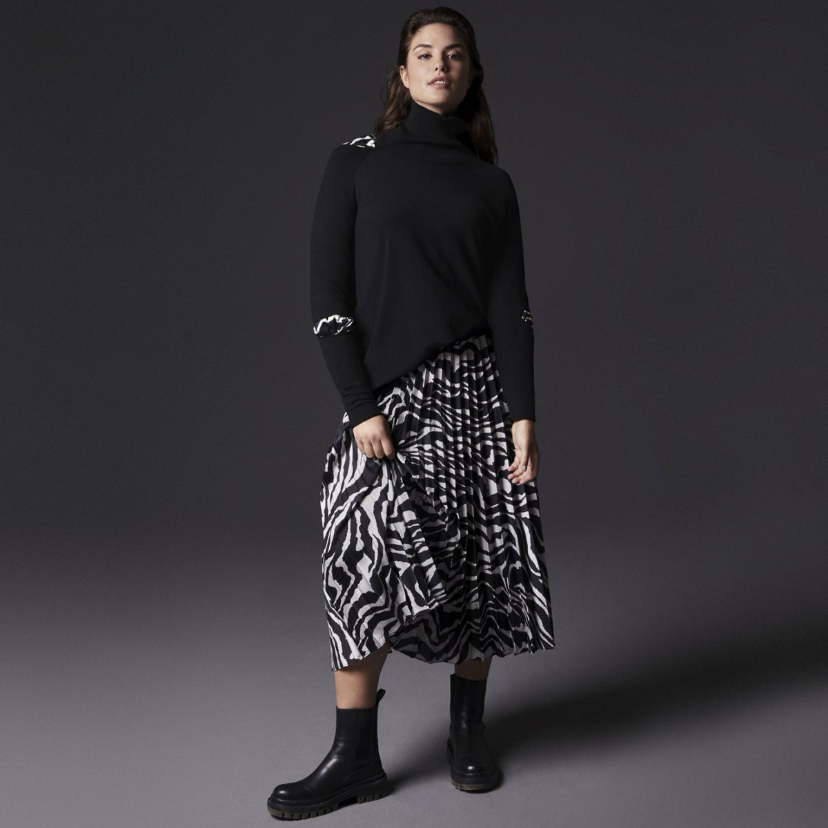 L’inverno sta arrivando e la nostra collezione Autunno/Inverno 2021 ti aspetta online o in Store. 

#elenamiro