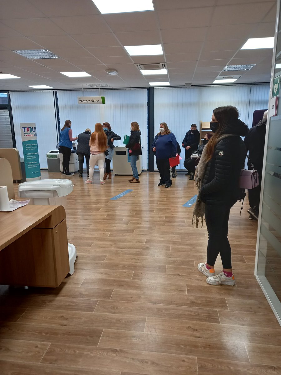 #reussirsansattendre 
#Recrutement au Pôle emploi Le quesnoy et le chantier d insertion Adaci ...l insertion par l activité économique..un levier et un outil de retour à l emploi. Mobilisation des équipes PE et Département.Carmelo Livia Guillaume Boda Martin Renard