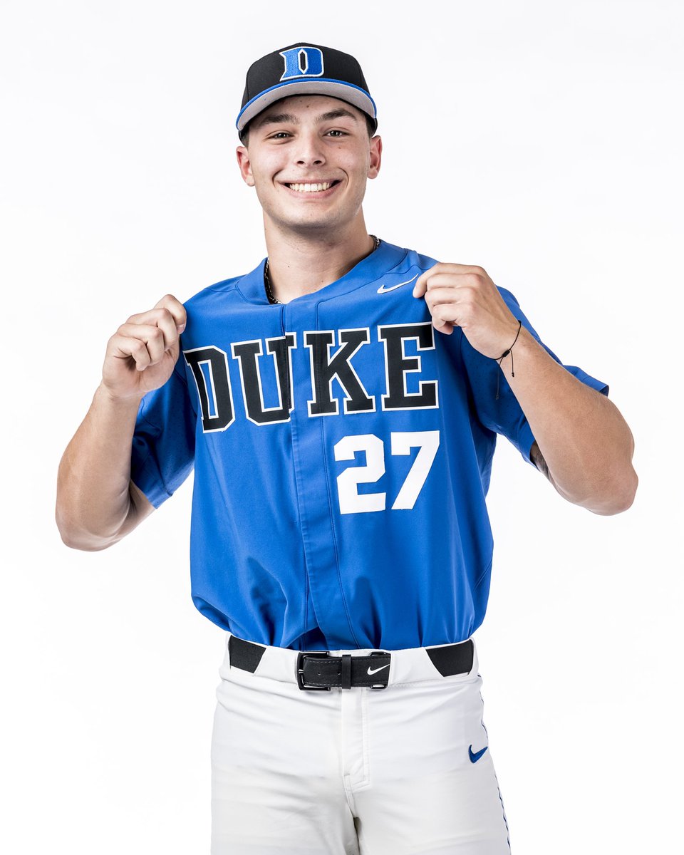 sirfischer3's tweet photo. Huge shout out to @DukeBASE for the amazing weekend. I had a great time on my official visit and look forward to make the most of the opportunity they are giving me! Thank you @DukeBASERecruit https://t.co/C9drI8D1NE