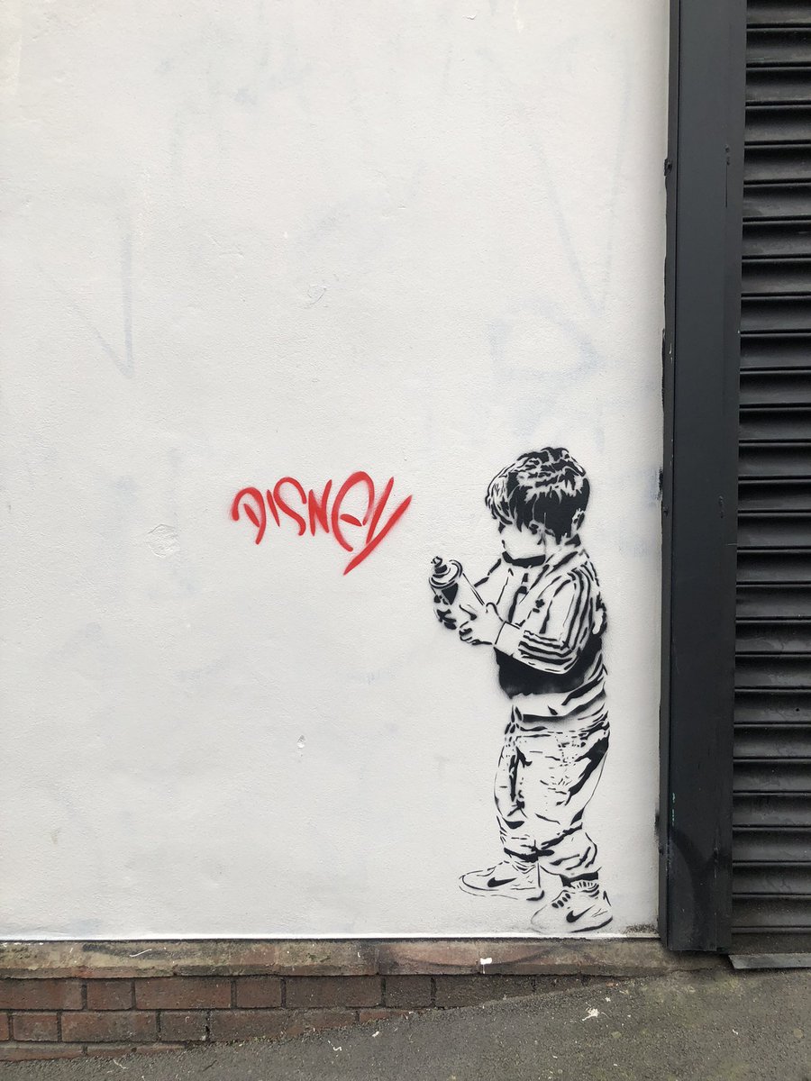 nialloconnorx's tweet photo. Fresh #Banksy in #Birmingham https://t.co/KfUrSIxhE4