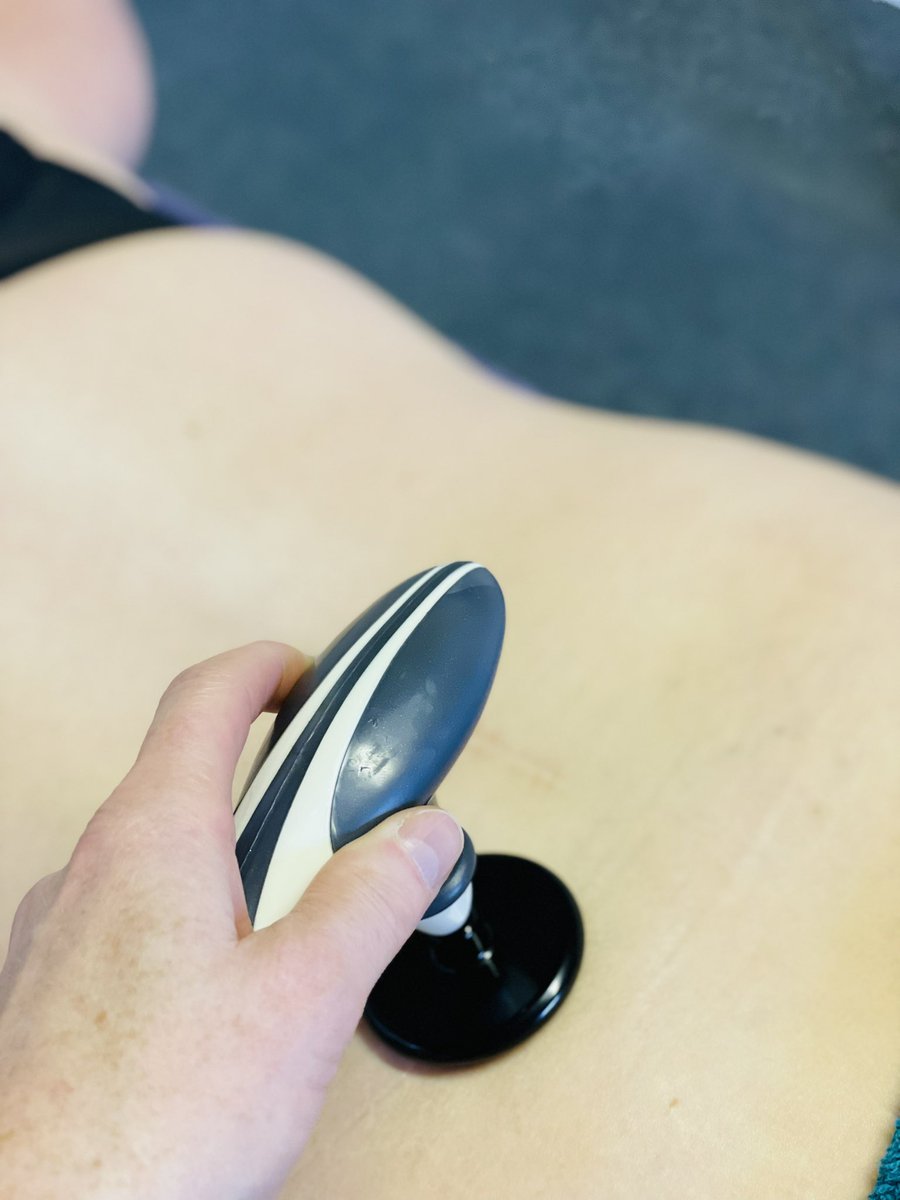 Core_Elements1's tweet photo. ✨Great results today in clinic using #humantecar within combination therapy for chronic back pain and mobility of scar tissue 👌

✨Such a great modality &amp; clients love the warming sensation 👍

#humantecartherapy #humantecarspain #backpain #injurytreatment #scartissue #swindon https://t.co/O1G2jPBsSo