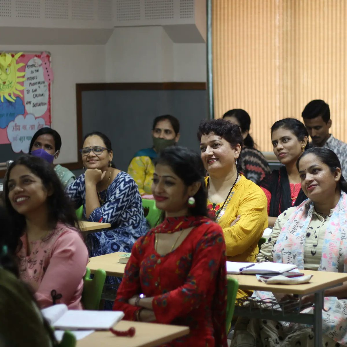 EduBrisk's tweet photo. NEP 2020 Integrated Curriculum Workshop Series
Here are some moments from an engaging session with the dynamic Management, Principal, and Teachers of DY Patil School, Belapur- Mumbai.
#EduBrisk #CentralDigitalLearning #celebratingknowledge #Belapur #Studentlife
#NEP2020 https://t.co/QnigyGcY0n