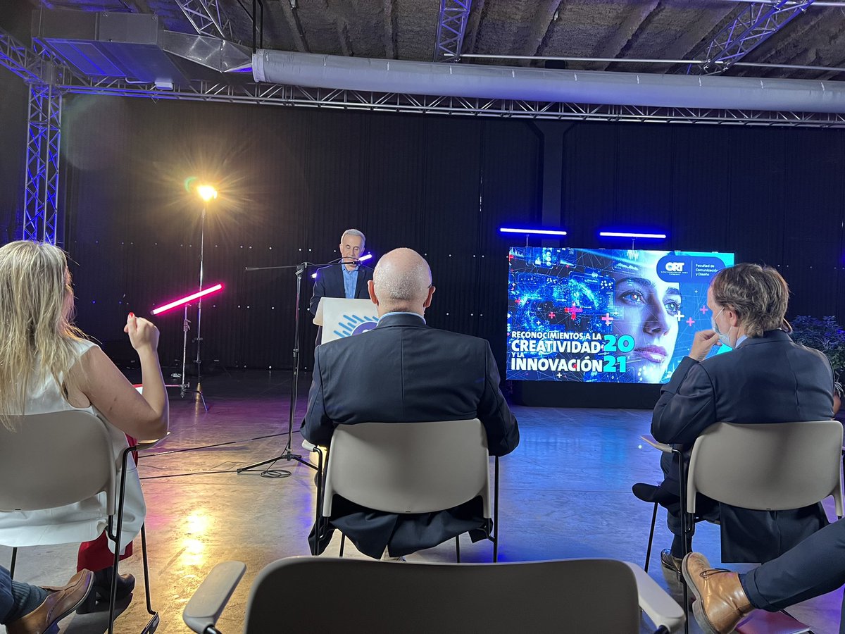 martingc's tweet image. En el lanzamiento del Master de Creatividad, Innovación y Comunicación de la Escuela de Comunicación de la @UniversidadORT para un mundo virtual, es una excelente opción para formarse y reinventarse! #ActitudORT