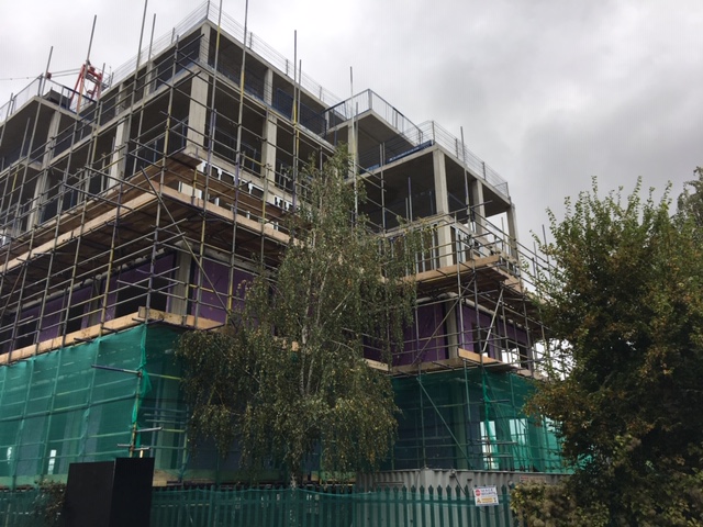 skillcrown_Ltd's tweet photo. We're continuing to make fantastic progress across the three #newbuildings which make up our St Mary's Road project in #Dartford. This extensive and #moderndevelopment will consist of 76 #newapartments for #privatesale and #sharedownership. Learn more: https://t.co/O36Vo1eI0E https://t.co/KPZh0qahDY