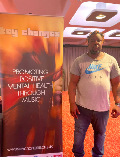 KeyChangesVols's tweet photo. Had an incredible, busy, productive, POSITIVE #progressionsession last Fri! Massive thanks to our YMLs, volunteers, and our artists for coming through, and to @BarbicanCentre for hosting as part of their #CommunitiesinResidence programme! Big up @keychangesmusic ⚡️ #mentalhealth https://t.co/EGtr9UI5pf