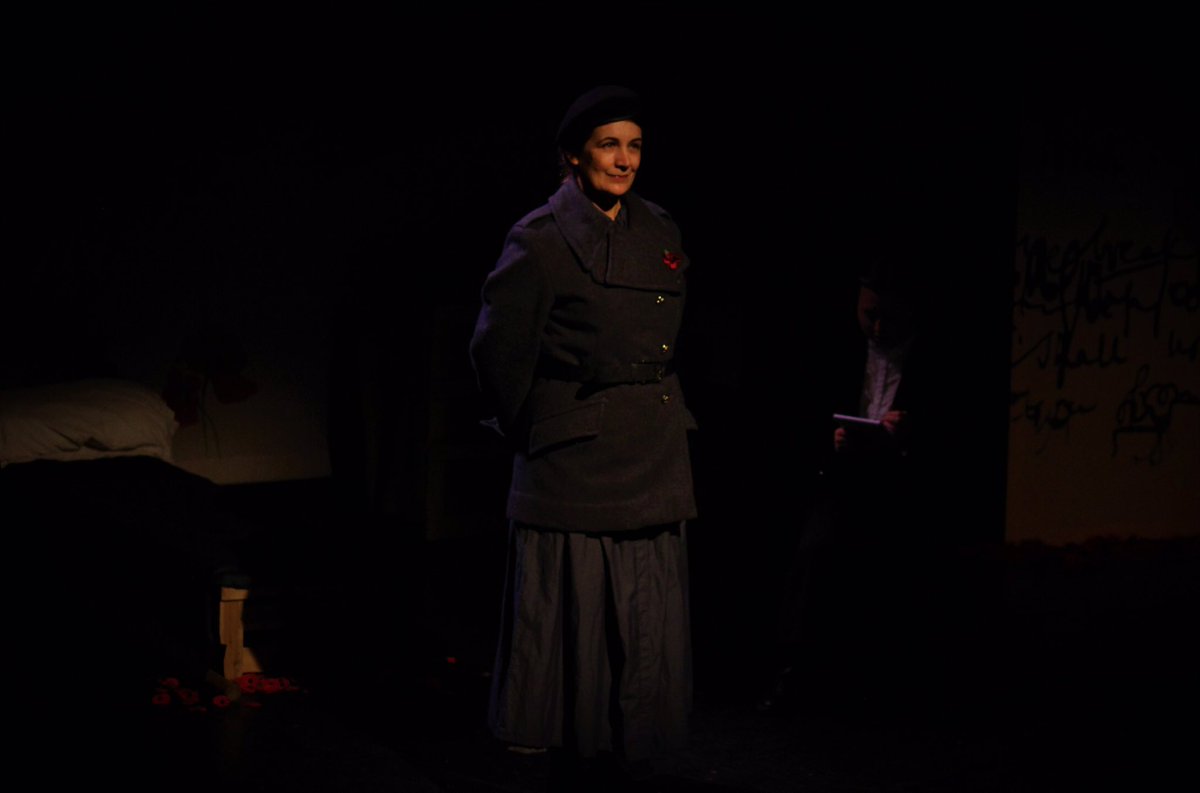 EthanPTaylor's tweet photo. It’s been a few days now since #ThePoppyRed ended it’s run at @thehawthcrawley and I can’t properly put into words how incredible the past few weeks have been!
To cast, crew and everyone else who made, saw or supported the show in any way, thank you 🙂 https://t.co/r70tfCREHM