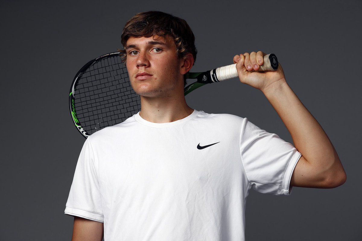 Jack Draper joins Team England as Kyle Edmund has sadly been forced to withdraw from the event because of a slower than expected recovery from a knee injury, we welcome @jackdraper0 and look forward to seeing Kyle back on the court soon 💪🏴󠁧󠁢󠁥󠁮󠁧󠁿🎾 #battleofthebrits