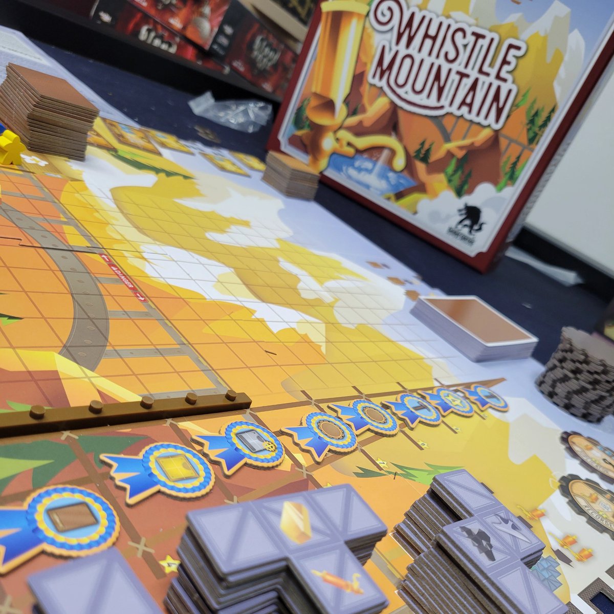 BMutilation's tweet photo. Whistle mountain was better than I was expecting. Well done. #tabletopgames #tabletopgaming #boardgames #tabletop #whistlemountain https://t.co/TwHT9hG4qV