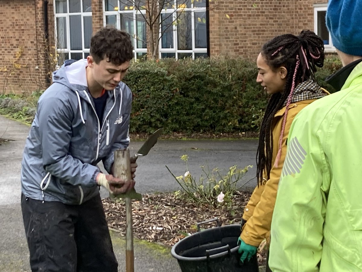GunningAnne's tweet photo. @RHSEducation students studying level 2 horticulture @cheadlecollege @time4thegarden practising how to collect soil samples using a bulb planter. #horticulture #rhsqualifications #leafylearning https://t.co/gK09PePzKR