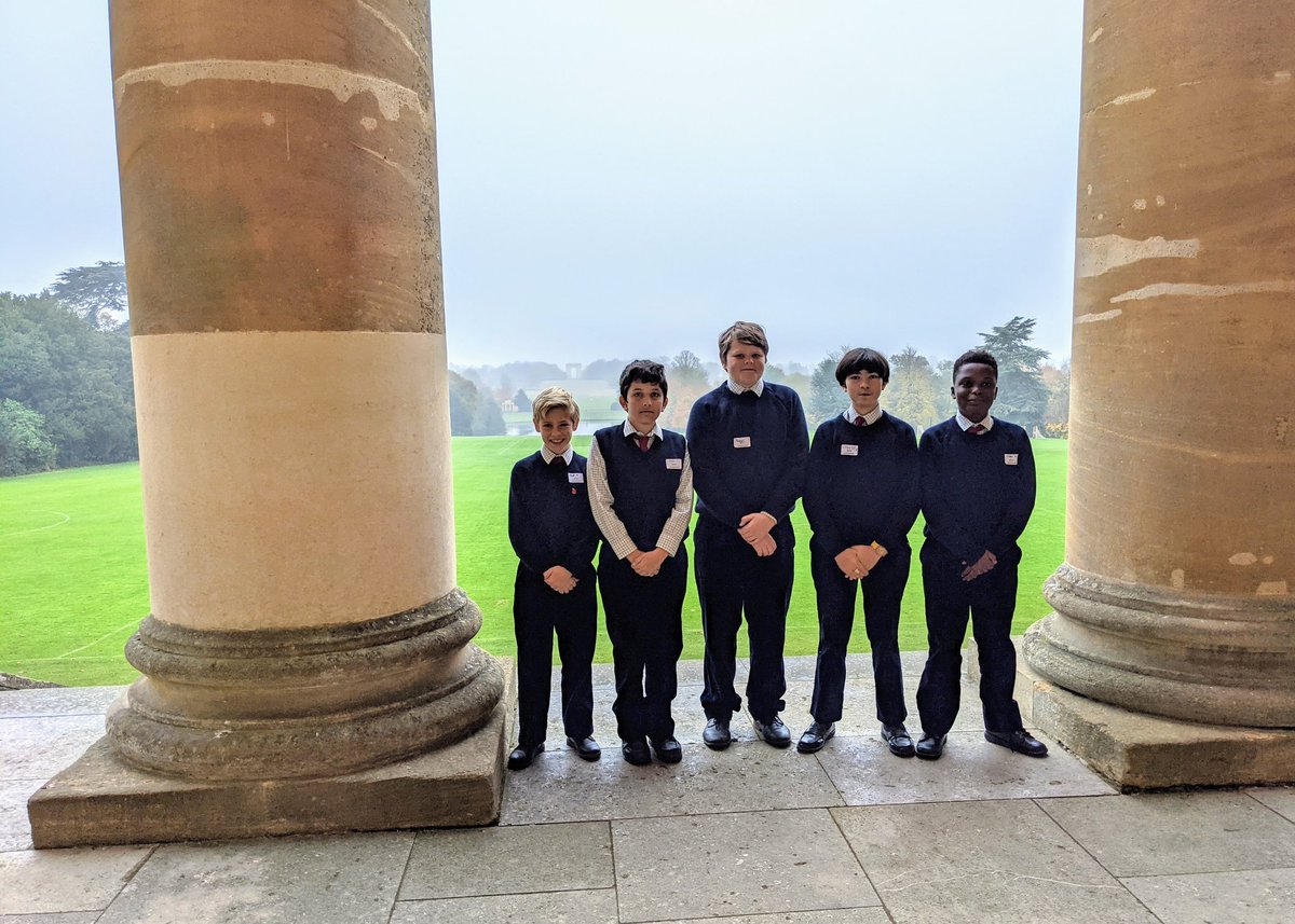 ArtCothill's tweet photo. A huge thank you to @stowemail! Our boys had a brilliant time at the Prep School Art Festival, exploring and experimenting with new mediums. #weloveboarding #Stowe #Stoweart #prepschoolart #art #youngart https://t.co/U9BjTBtLKS