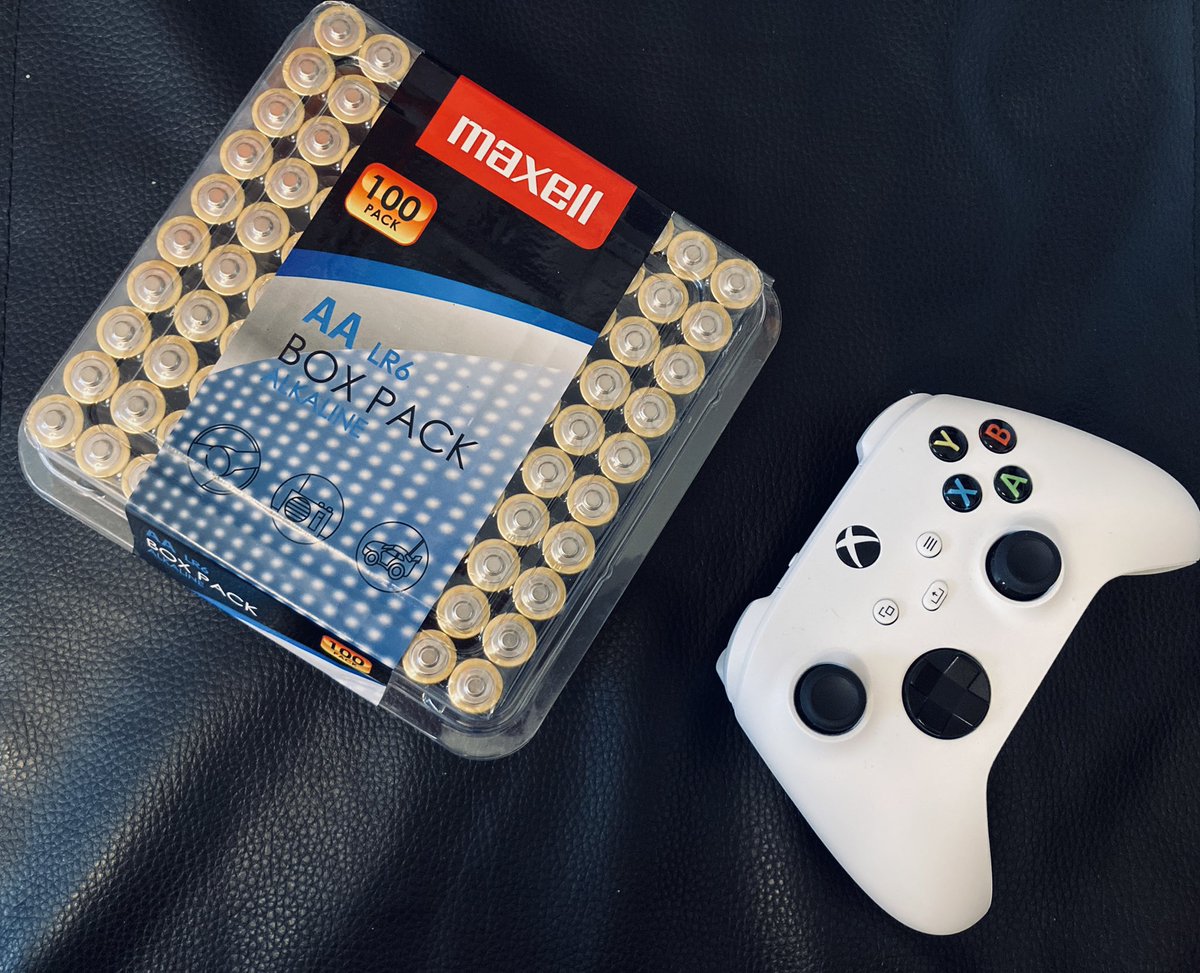 LamboMat's tweet photo. Amazing deal for 100 x AA batteries on Amazon UK right now. Just £11.42 🤪

Perfect for those Christmas electronics or reloads for your controllers ✅

Grab them here ⭐️ https://t.co/lwDhqr56Eo https://t.co/pKrEvptwZZ