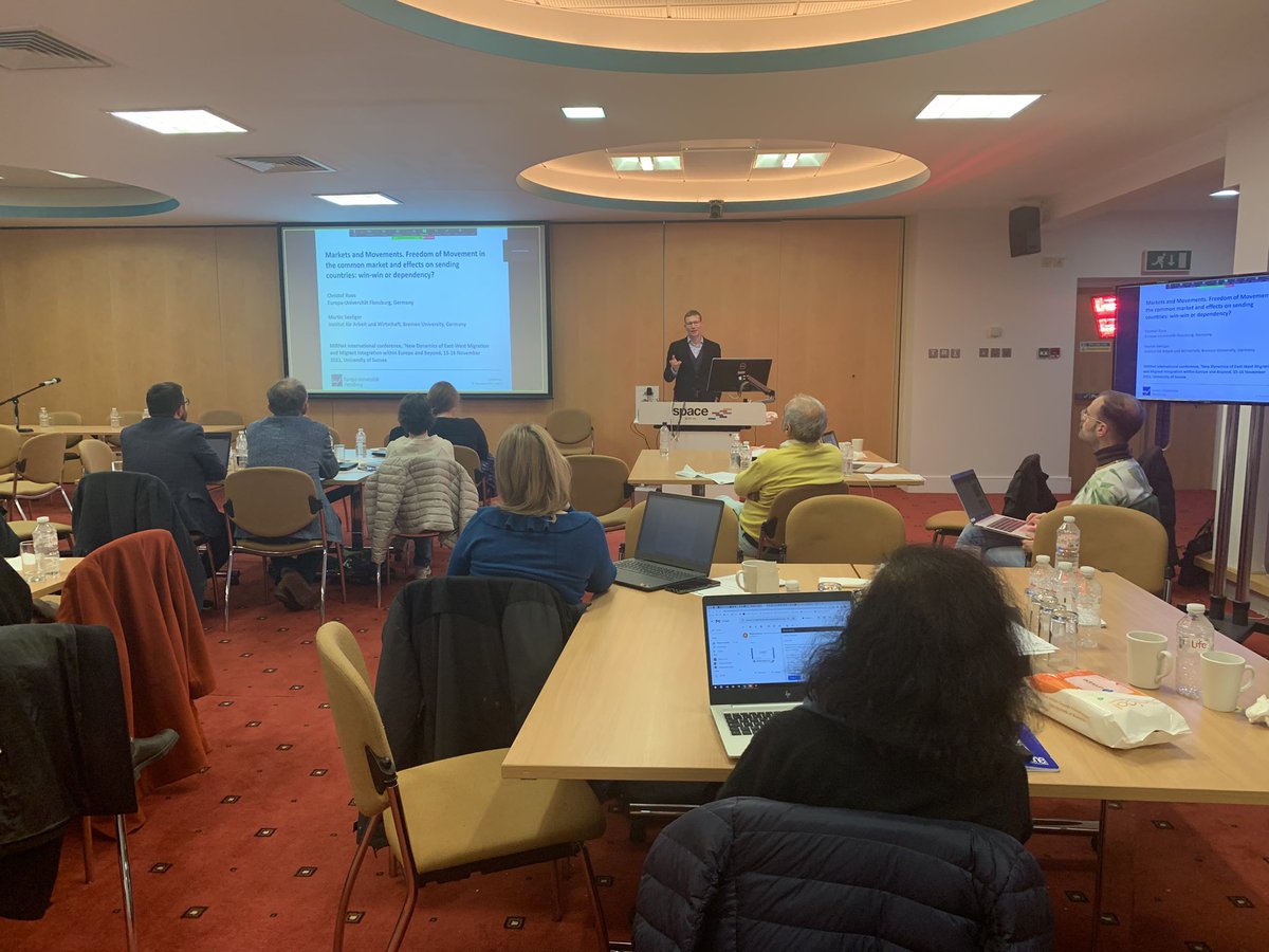 MirNet10's tweet photo. @christofroos from Europa-Universität Flensburg presents on ‘Markets and Movements’ and examines whether it is a ‘win-win or dependency’ situation https://t.co/RdmXQkJCQt