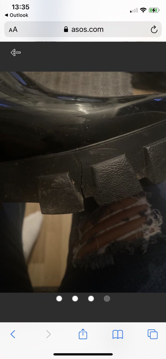 CatMorgan2307's tweet photo. @ASOS I want to return some boots and put in a complaint but I don’t have packaging for them and personally don’t think I should pay to return them when they’re in this state after wearing them twice… https://t.co/Oqw6mBYWv3