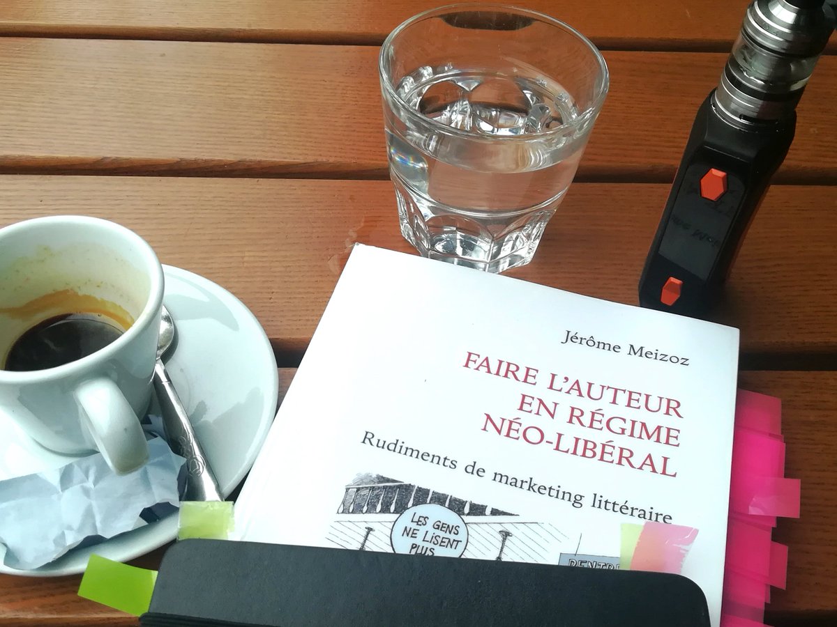 ahmsla's tweet photo. Comme tout producteur, l'écrivain·e est qu'on le veuille ou non soumise au marché et surtout à la concurrence, on a pas mal analysé l'impact de cette concurrence sur les structures éditoriales, mais qu'en est-il des écrivain·es ; on en parle prochainement... https://t.co/XD2EZi2aKi