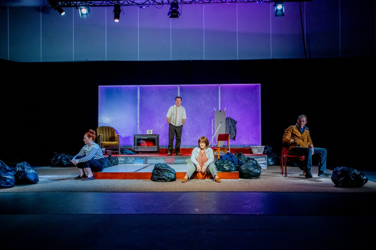 So excited to announce that the filmed version of #Fibres by @FrancesPoet, our co-pro with <a href="/CitizensTheatre/">Citizens Theatre</a>, will return for ONE WEEK ONLY!

If you missed it last year then book your ticket now to watch it online from 18 - 24 November.

Find out more ➡️ bit.ly/FibresFilm