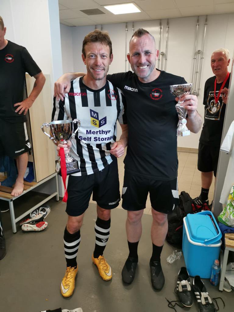 PenydarrenFC's tweet photo. Penydarren BGC are saddened to learn the passing of Veterans Club Captain, Neil ‘Davo’ Davies. 

Davo was such a good man off the pitch and a warrior on the pitch that led by example. 

Our thoughts are with his family and friends at this sad time ❤️ https://t.co/nR5vxHHfR3
