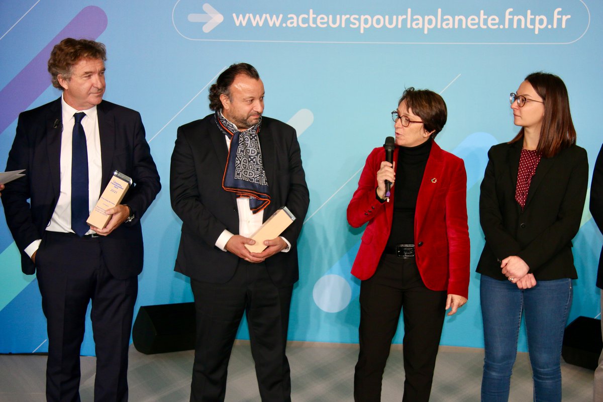 Les Travaux Publics tweet media