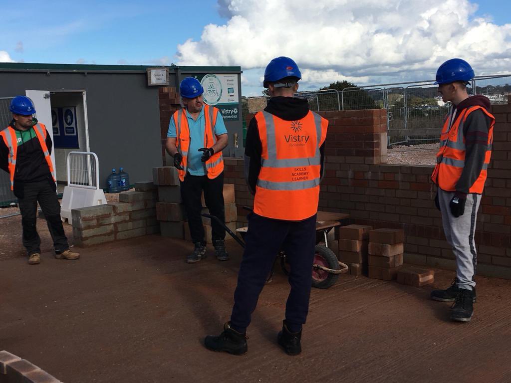 Train4All's tweet photo. Week One of our Routeway 2 Construction course at Alphington, Devon. What a fantastic bunch who are all really eager to learn, we have good feelings about this last cohort of 2021!
￼
#BuildYourFuture #Train4All  #Alphington #Devon #Construction #ConstructionLife https://t.co/rY9VZJJYQC