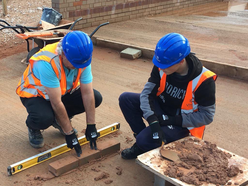 Train4All's tweet photo. Week One of our Routeway 2 Construction course at Alphington, Devon. What a fantastic bunch who are all really eager to learn, we have good feelings about this last cohort of 2021!
￼
#BuildYourFuture #Train4All  #Alphington #Devon #Construction #ConstructionLife https://t.co/rY9VZJJYQC