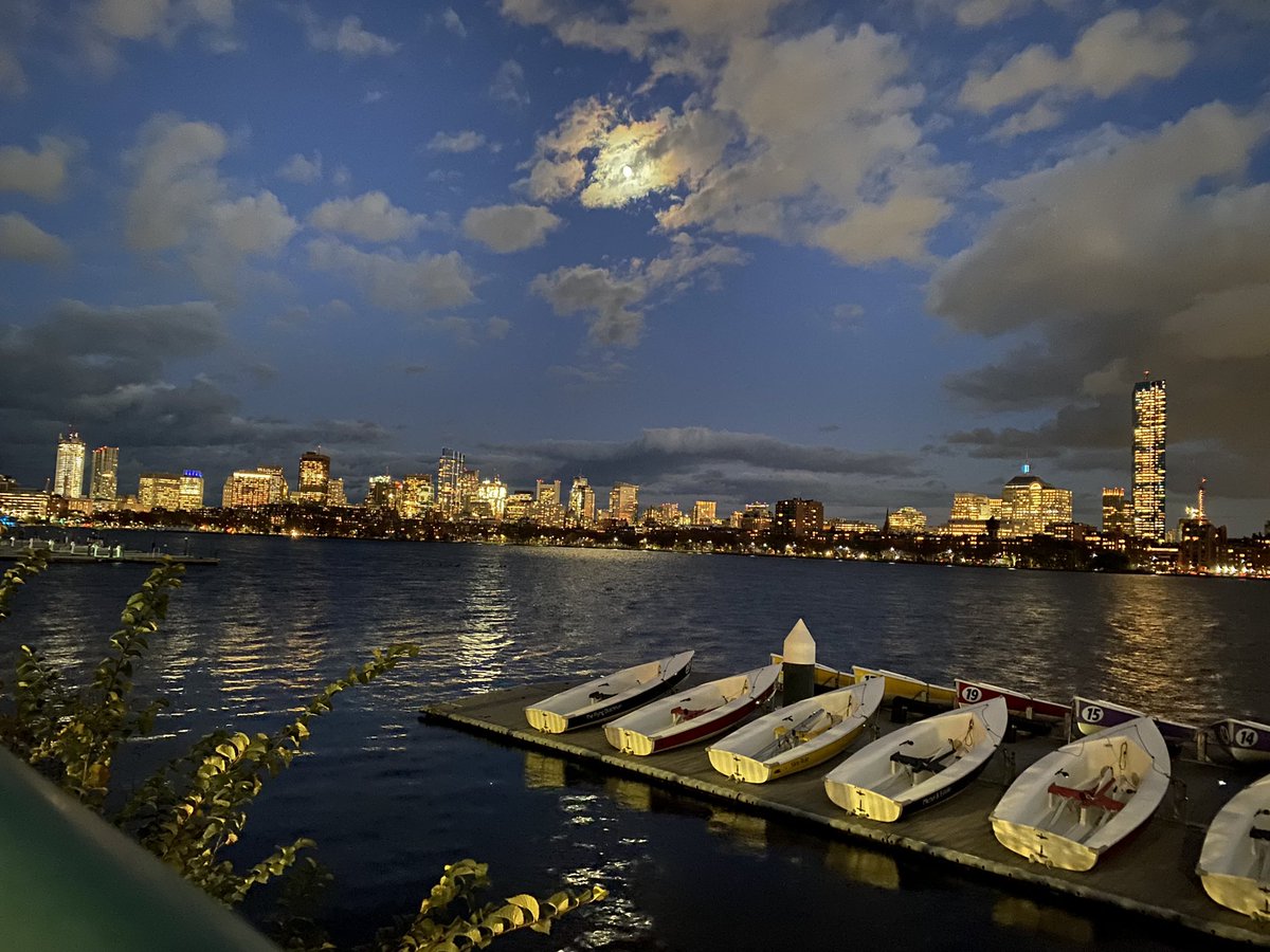 Teaching <a href="/MITSloan/">MIT Sloan School of Management</a> has its perks — the views are just the icing on the cake. 

So grateful for my students last night; giving me hope that there are good people building great things to better our planet.