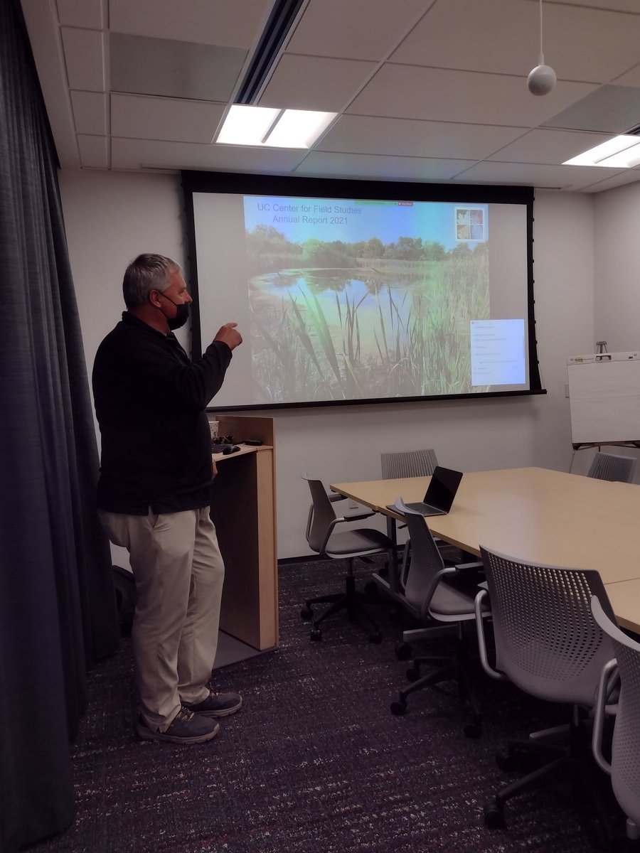 Over the last couple weeks, Dr. Ken Petren has held meetings to discuss future directions of the field center. Future so bright, we need to wear shades 😎

#fieldcenter #fieldstation #UCCFS #HamiltonCountyOhio