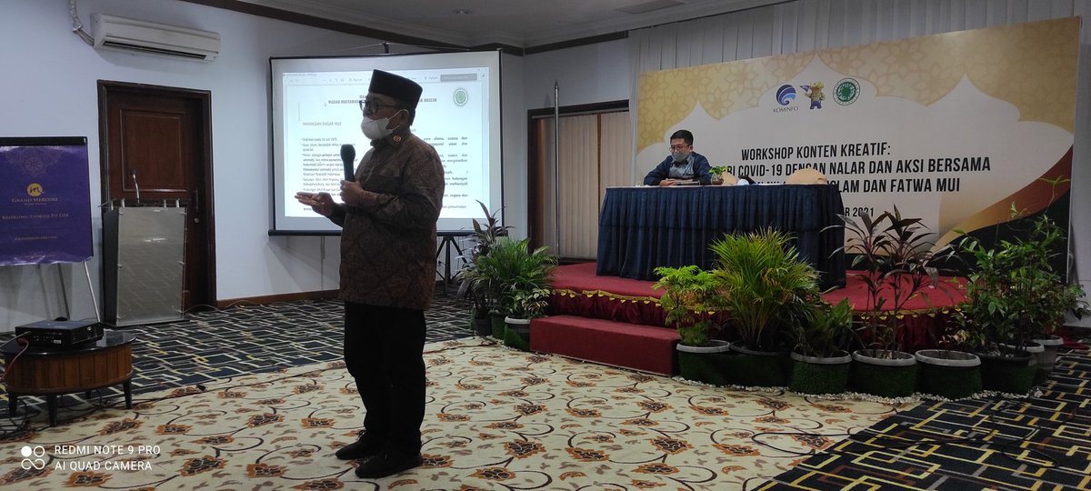 bayu_maestro's tweet photo. Materi Sejarah dan Dinamika MUI dan Islam Wasathiyah oleh Kiyai Masduki
#IslamWasathiyahMUI 
#MUIKotaMedan
#PUISumut https://t.co/cMIeQ7EL3q