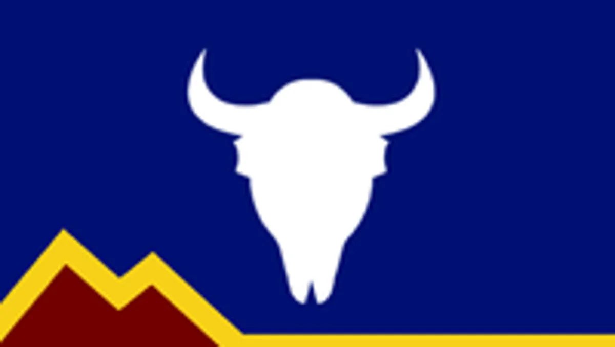 Back9Ben's tweet photo. Day 22 of Guess The Made-Up Flag’s State! 

Check out the previous states by searching #flagchat https://t.co/vkJwBXnNWR