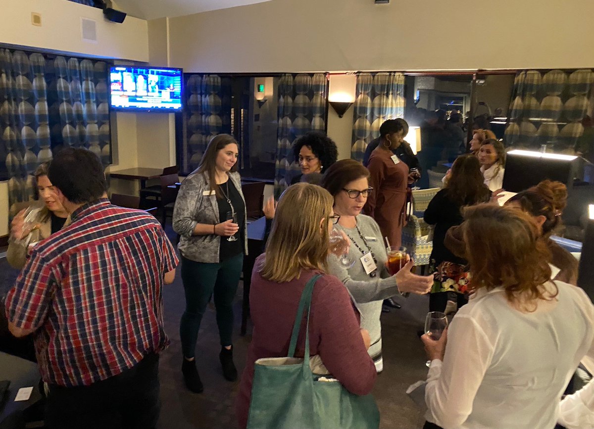 CentralMDCofC's tweet photo. What a wonderful turnout for our first WLR Happy Hour! 

The event celebrated the Chamber’s (CMC) newest initiative, the Women’s Leadership Roundtable (WLR)! 
Refreshments provided by @turfvalley

Thank you to WLR Leaders, Cindi Mitchell, @BFlaire  &amp; Sonja Gladwin, @AnneArundelCC https://t.co/U9LZTs7pDN