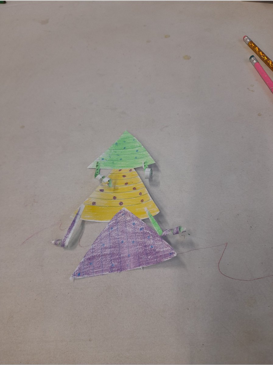 Amandagumedegw1's tweet photo. Creativity and innovation are💡our values
#ReimagineEducation 
#OpenLearningAcademy
@HazyviewDLC @GwfOnline Christmas tree https://t.co/uVfuS5Cmag