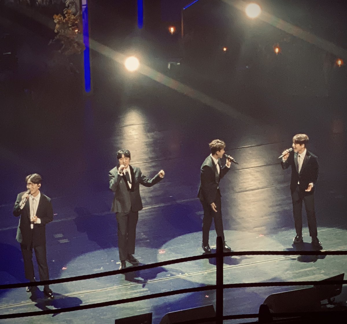 henniming's tweet photo. .
광주 어서옵 Show ! https://t.co/ccyXahxjuT