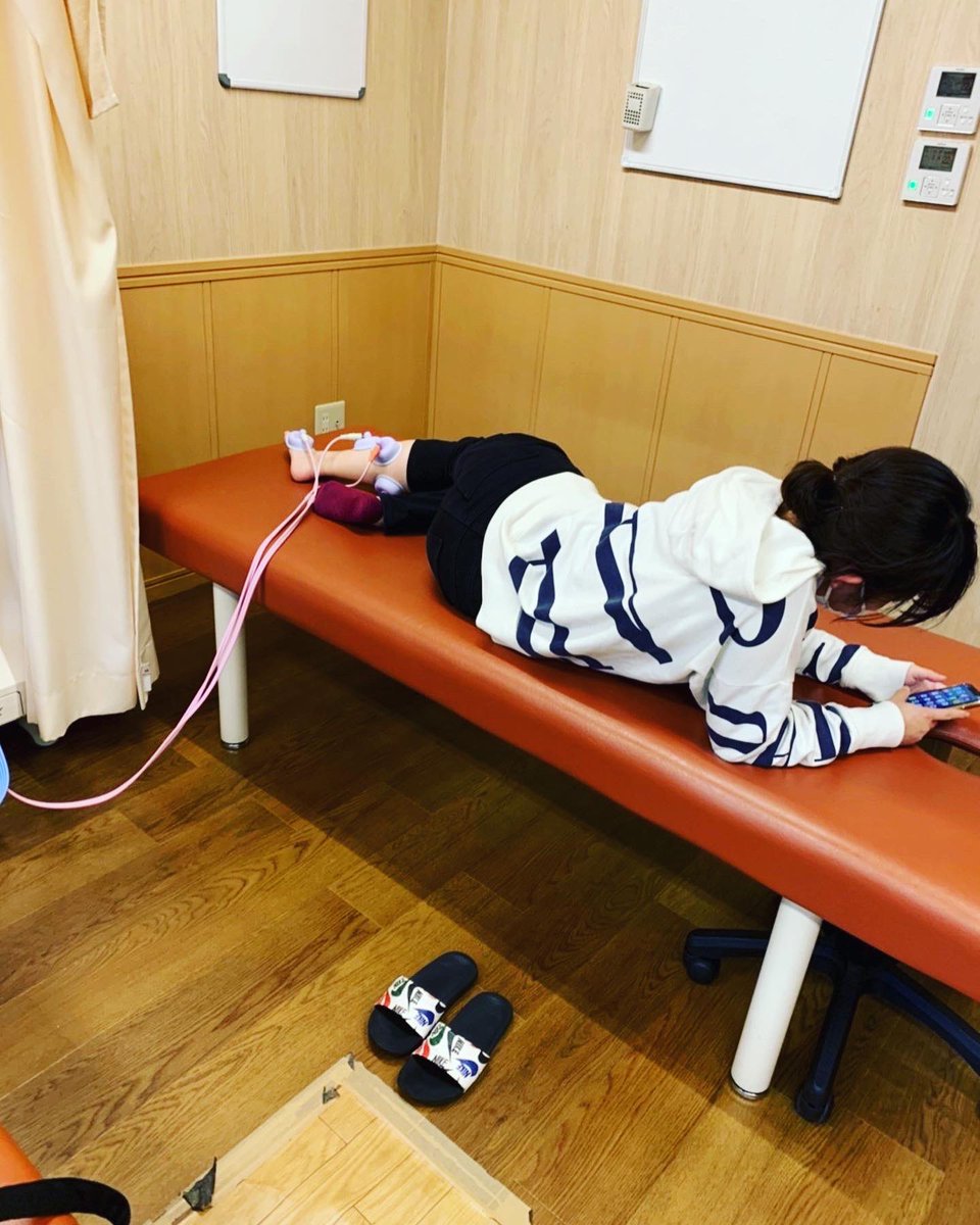 musubi0823's tweet photo. 異変を感じたらすぐに対処！！！
ということで体現します♪

仕事終了後にリラックスタイム🥰

篠崎駅前結び整骨院・鍼灸院
03-6876-0371

各種SNSはプロフィールから！

#干渉波
 #篠崎駅前結び整骨院・鍼灸院
 #セルフケア https://t.co/t1r8SnT4cJ