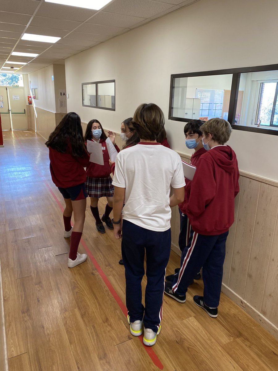 MrDaubitz's tweet image. The jury is still out, but 8th grade put Galileo Galilei on trial for Heresy—Convincing testimony from Pope Urban VII, Tommaso Caccini, and Galileo himself!! #interactivehistory