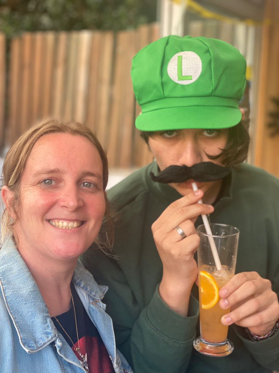 Some funny weekend vibes