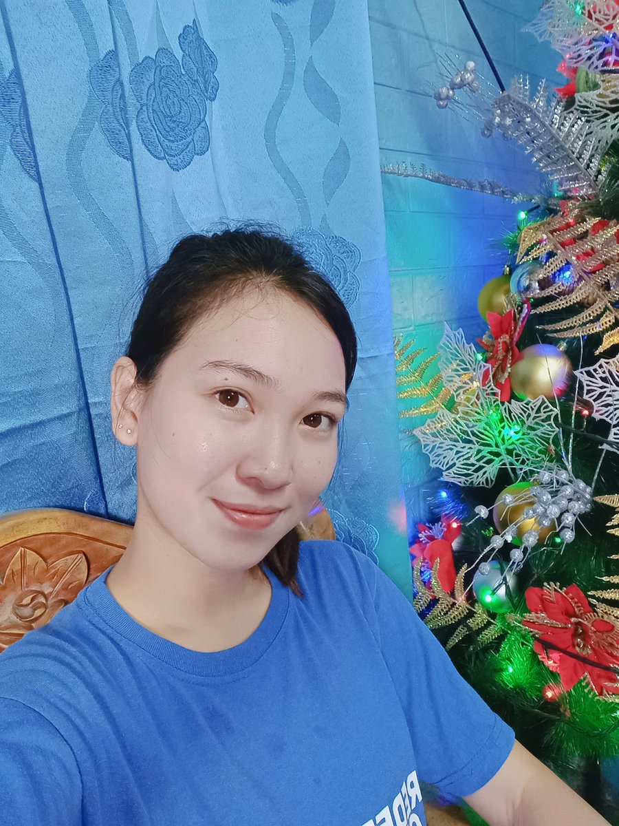 CrizzaAdriatico's tweet photo. 🎄 https://t.co/Q34XGyxYqt