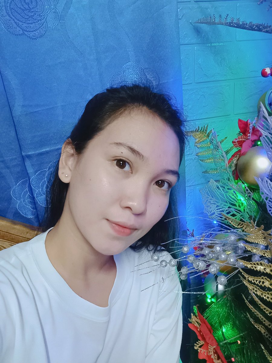 CrizzaAdriatico's tweet photo. 🎄 https://t.co/Q34XGyxYqt