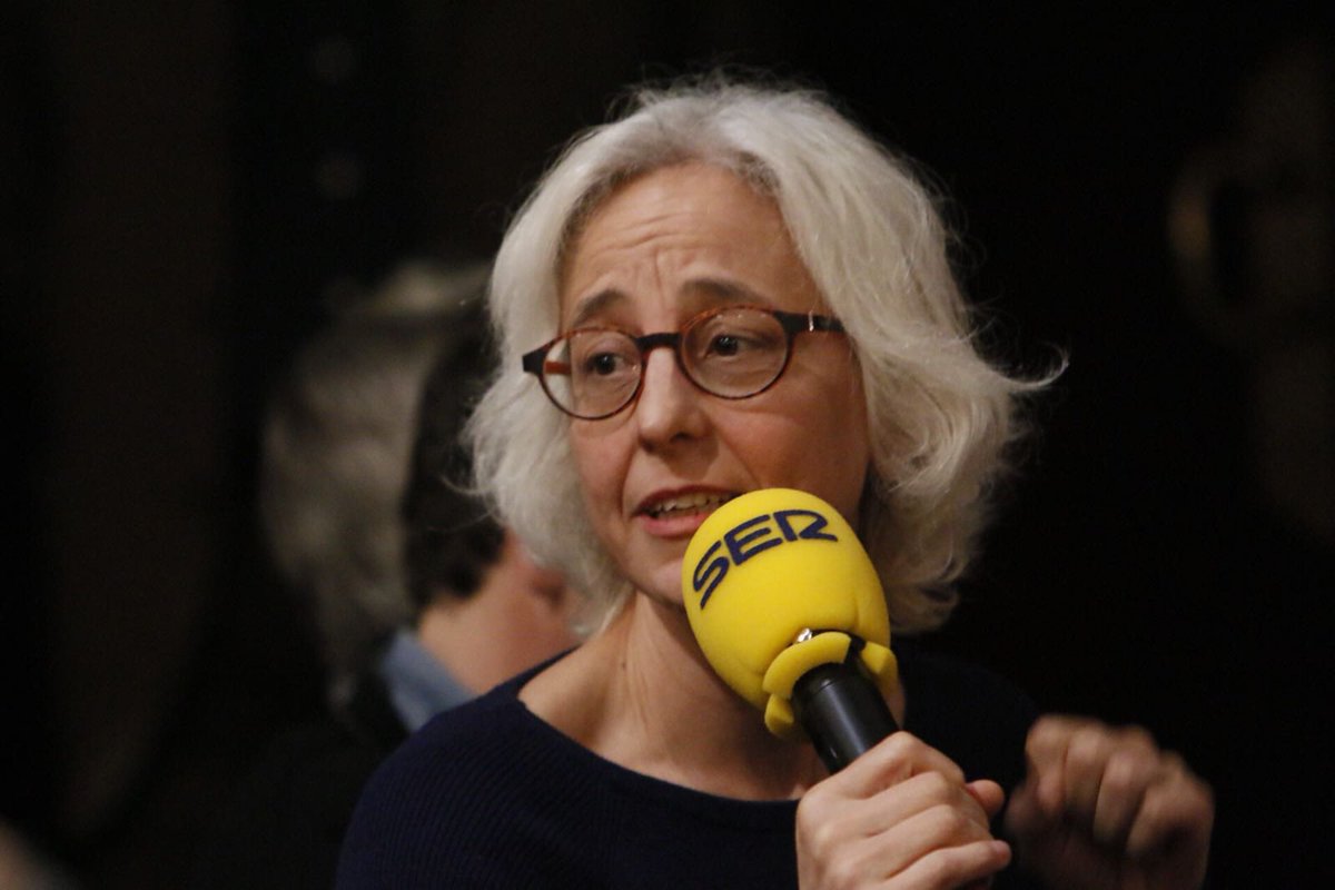 Hoy es el día de los Ondas. Hay un montón de premios merecidos, pero me permitiréis sentir un orgullo y una alegría inmensa porque <a href="/mariolalourido/">Mariola Lourido</a> recoge en nombre de toda la SER el de la cobertura de la pandemia. 34 años de compromiso, trabajo, talento y periodismo. Enhorabuena