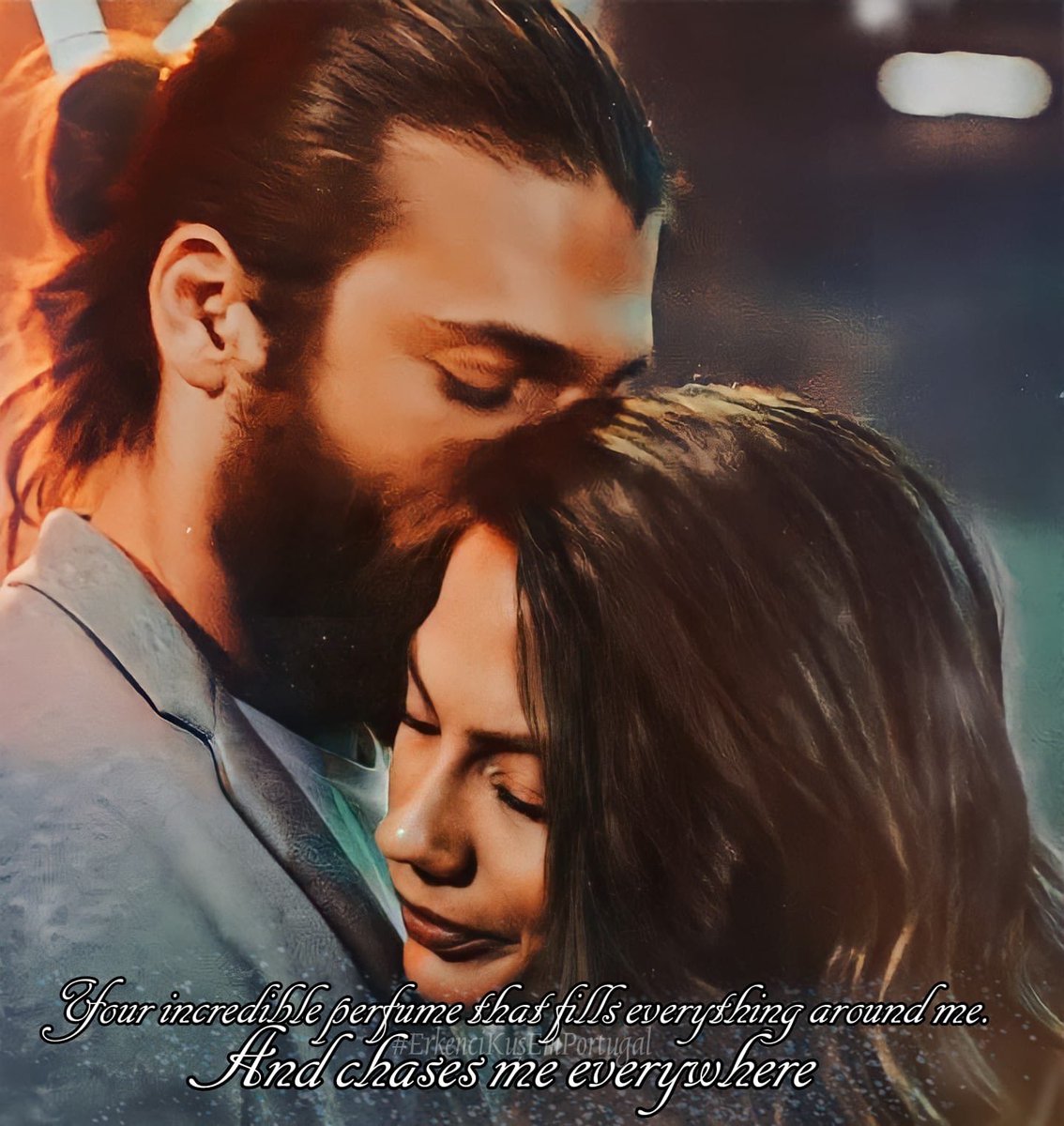 " Teu cheiro incrível que preenche tudo ao meu redor .
E que me persegue em todos os lugares " 

      🌿⚘ Can Divit [ ep 14 ]

#CanYaman
#DemetÖzdemir
#ErkenciKuş
#CanYamanEmPortugal
#ErkenciKuşEmPortugal
