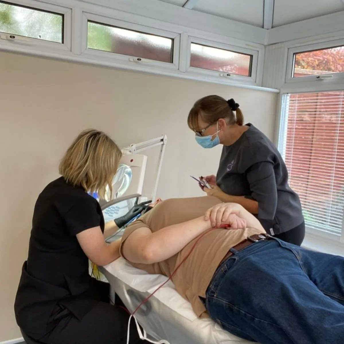 Here is a photo of me assessing a student taking the VTCT Level 3 Certificate in Electrolysis course.

For details of all the course's we offer at Positive Pathways, head to the website - buff.ly/3ouMzcN.

#positivepathwayelectrolysis
#electrolysistraining